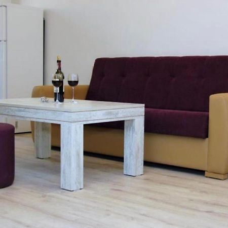 Excellent Apartment In The Republic Square Pushkin 3 エレバン エクステリア 写真