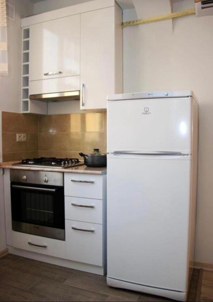 Excellent Apartment In The Republic Square Pushkin 3 エレバン エクステリア 写真